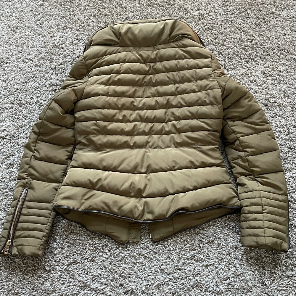 Zara coat - Picture 3 of 9